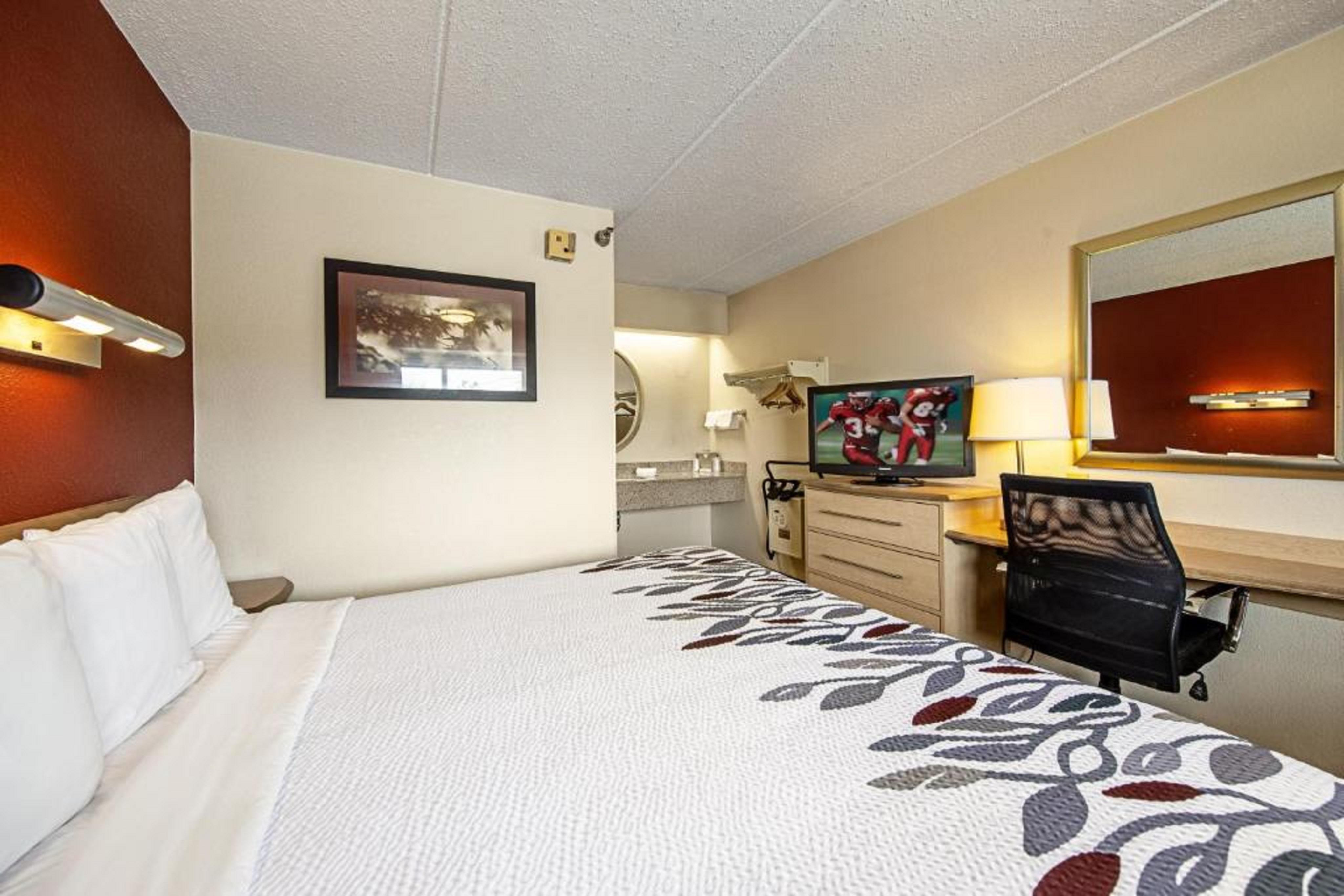 Red Roof Inn Elkhart Dış mekan fotoğraf