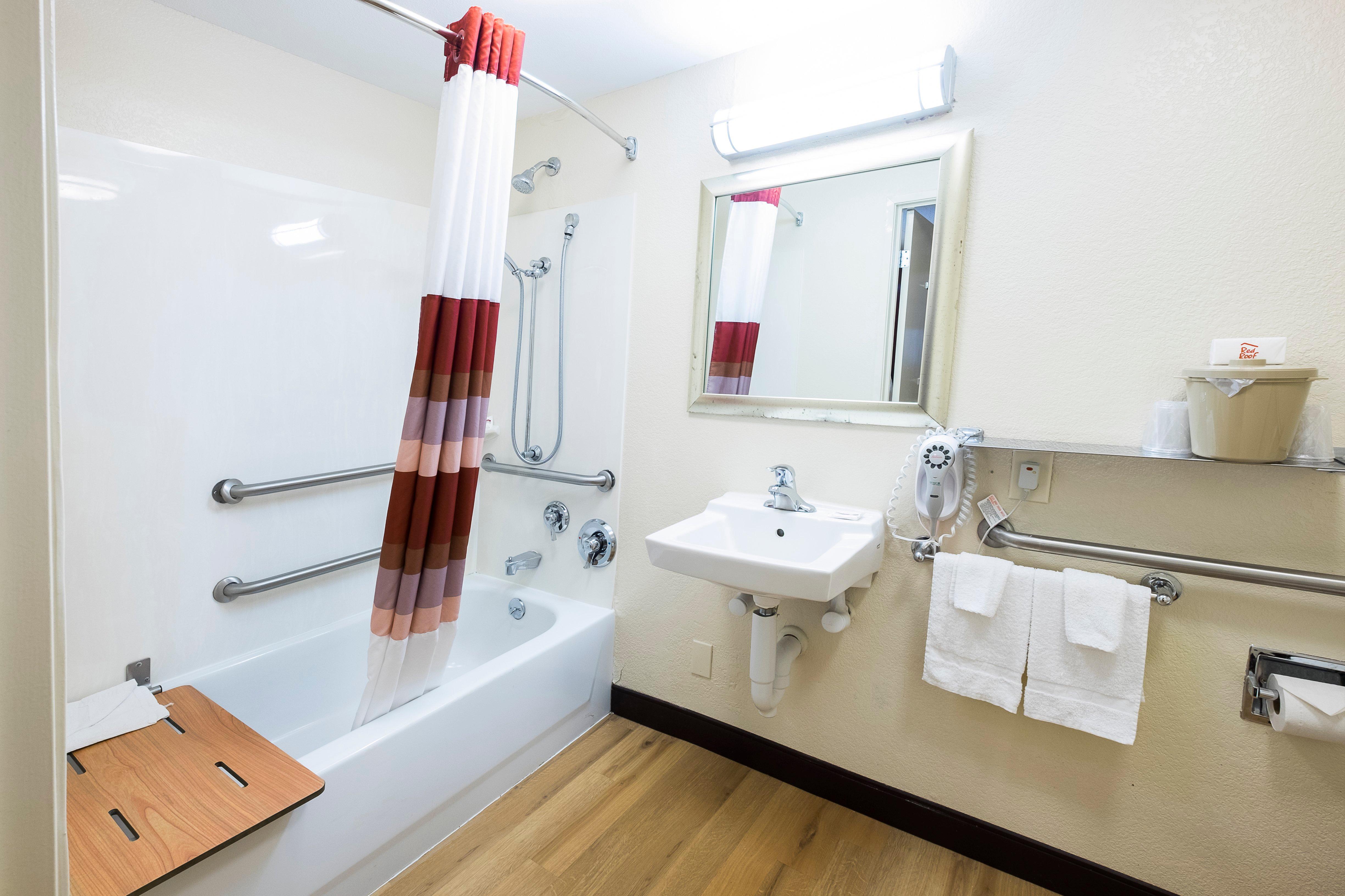 Red Roof Inn Elkhart Dış mekan fotoğraf