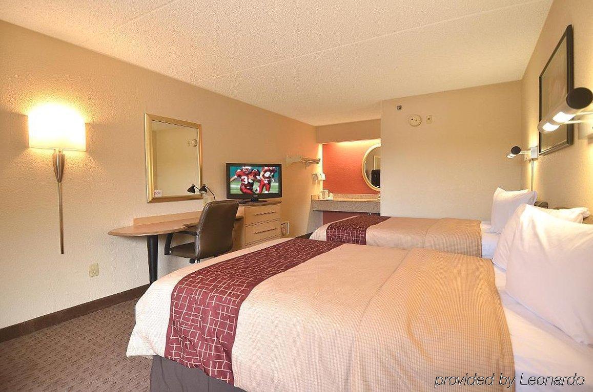 Red Roof Inn Elkhart Dış mekan fotoğraf