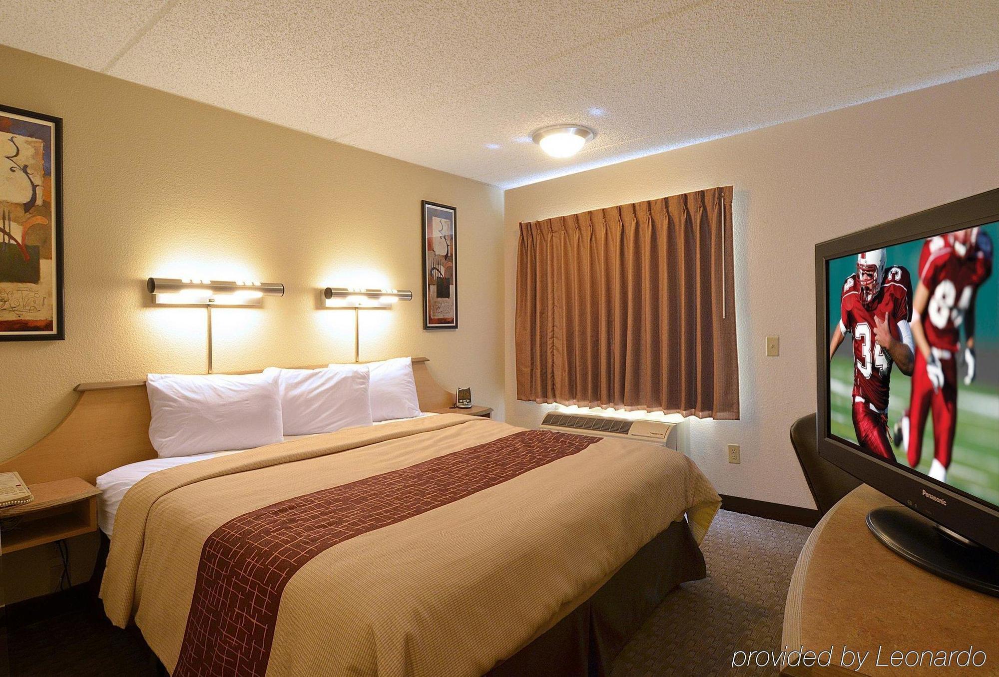 Red Roof Inn Elkhart Dış mekan fotoğraf